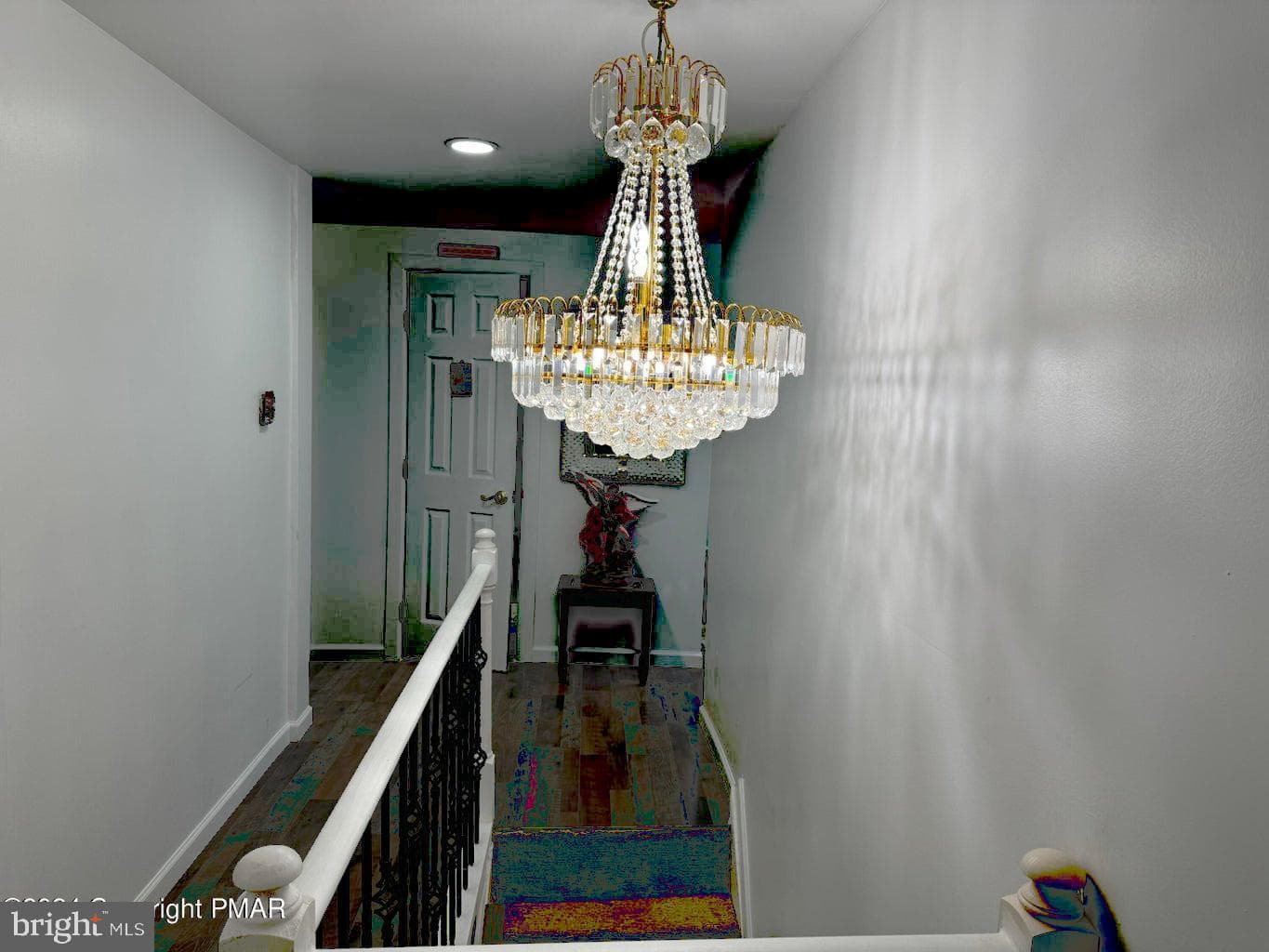 114 E Ludlow Street photo 15