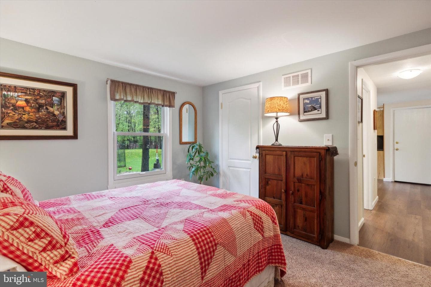 16 Spencer Lane photo 23
