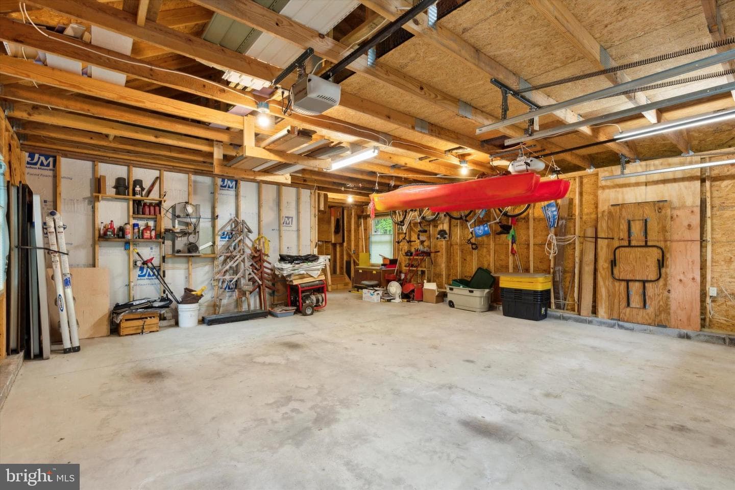 16 Spencer Lane photo 34