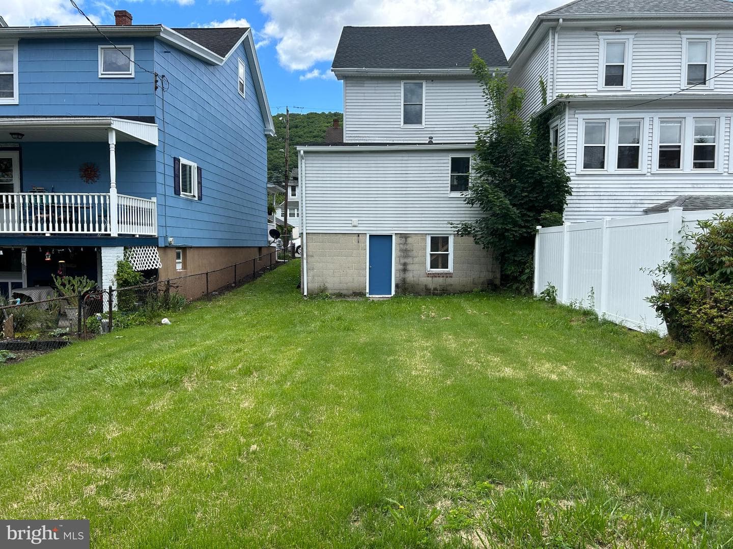 14 W Rhume Street photo 11