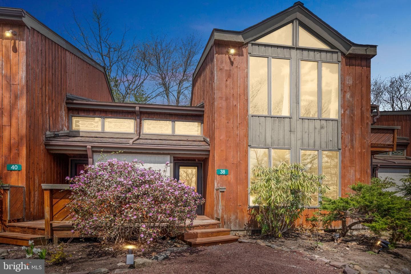 38 Dove Drive photo 2
