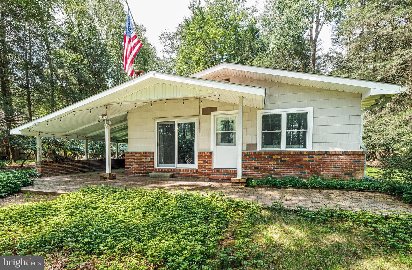 108 Mills Drive photo 2