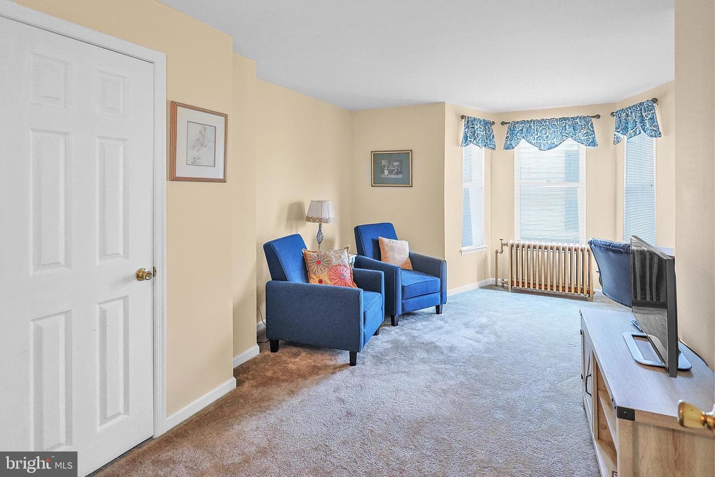 431 Center Avenue photo 19