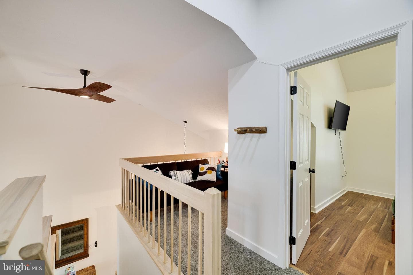 78 Laurelwoods Drive photo 17