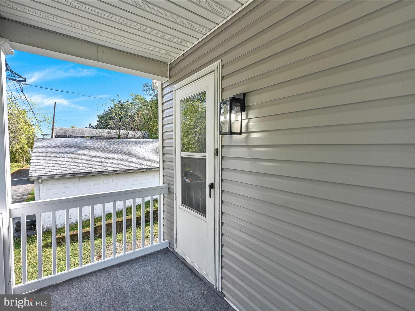 28 E Snyder Drive photo 1