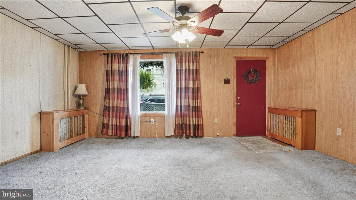 239 W Bertsch Street photo 11