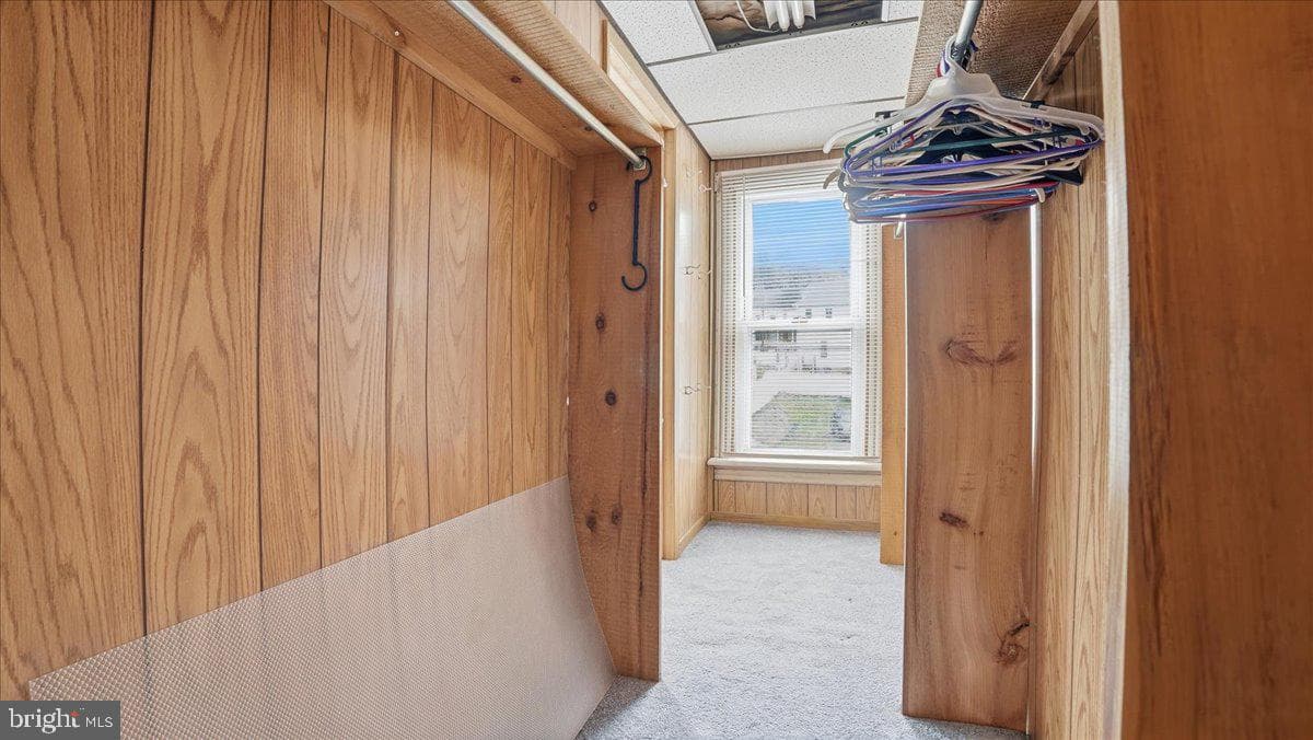 239 W Bertsch Street photo 39