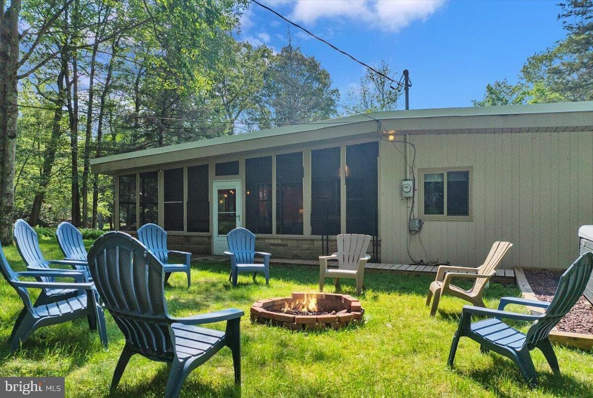 72 Forest Drive photo 40