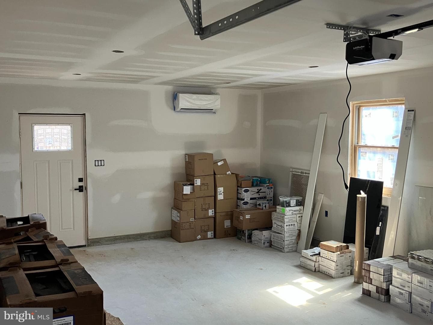 44 Kipling Lane photo 5
