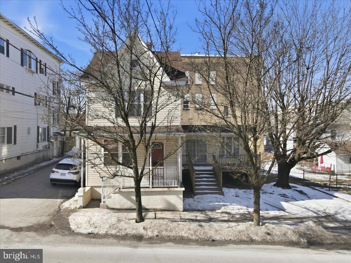 34 Spring Garden Street