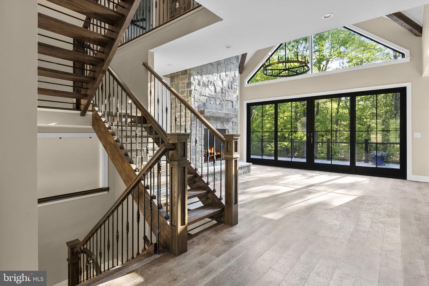 443 Mountainwoods Drive photo 8