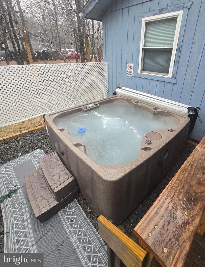 17 Van Doren Mews photo 9