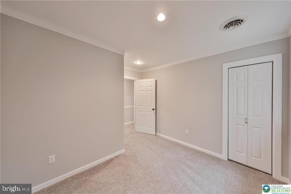 370 W White Bear Drive photo 24