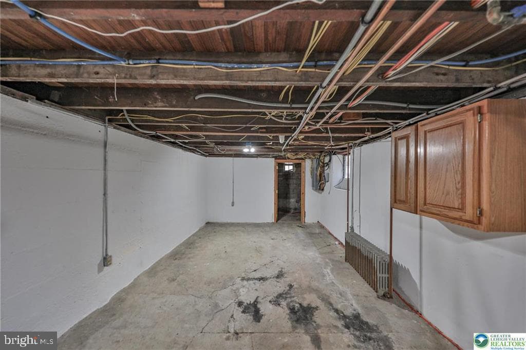 370 W White Bear Drive photo 33