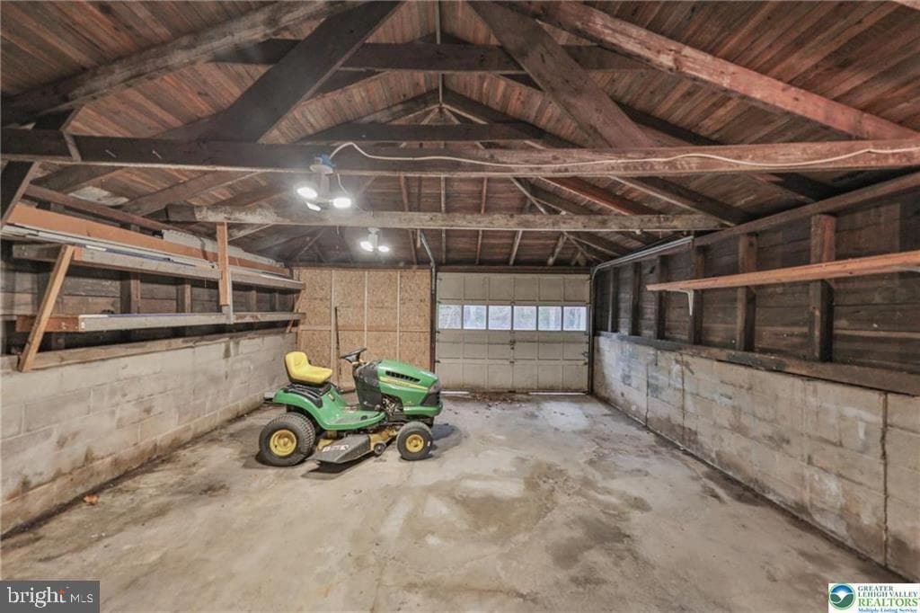 370 W White Bear Drive photo 39