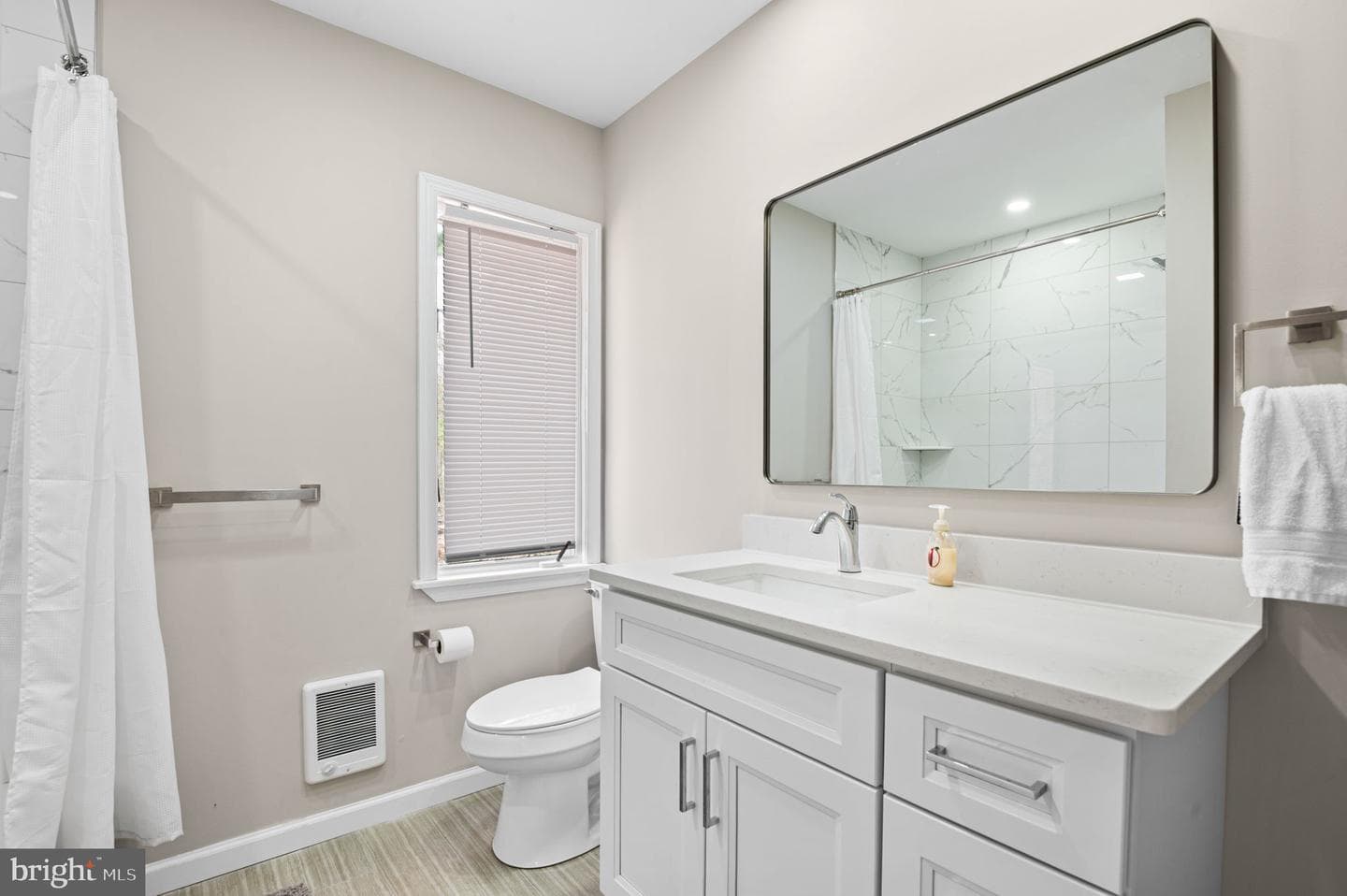 70 Pineknoll Drive photo 41