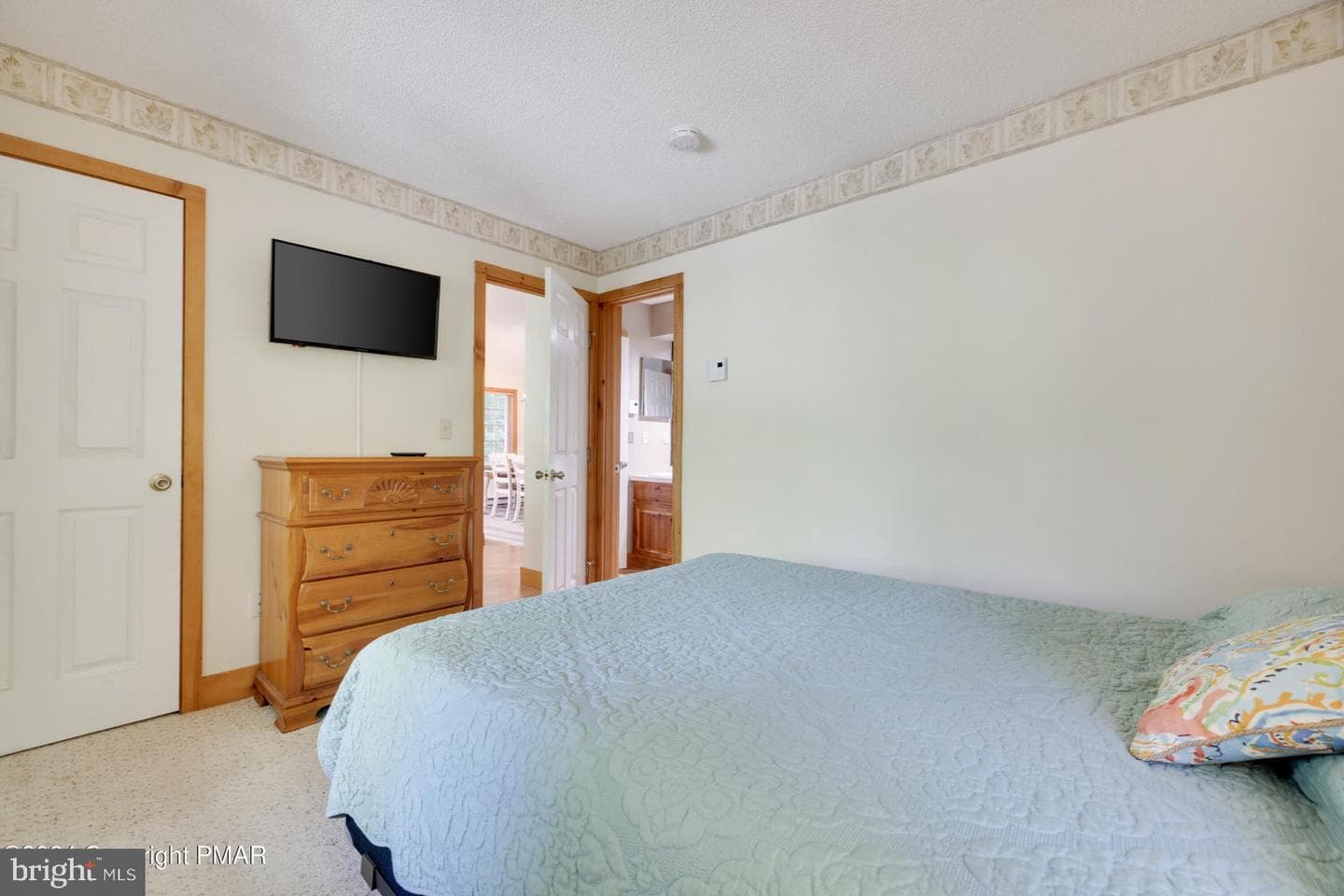 84 Short Hill Road photo 8