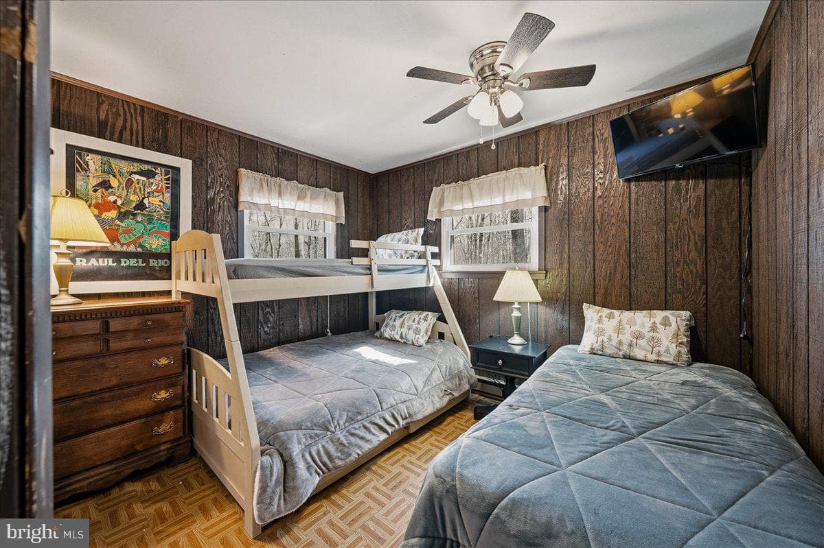 67 Spencer Lane photo 24