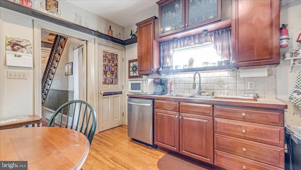 12 Chestnut Avenue photo 12