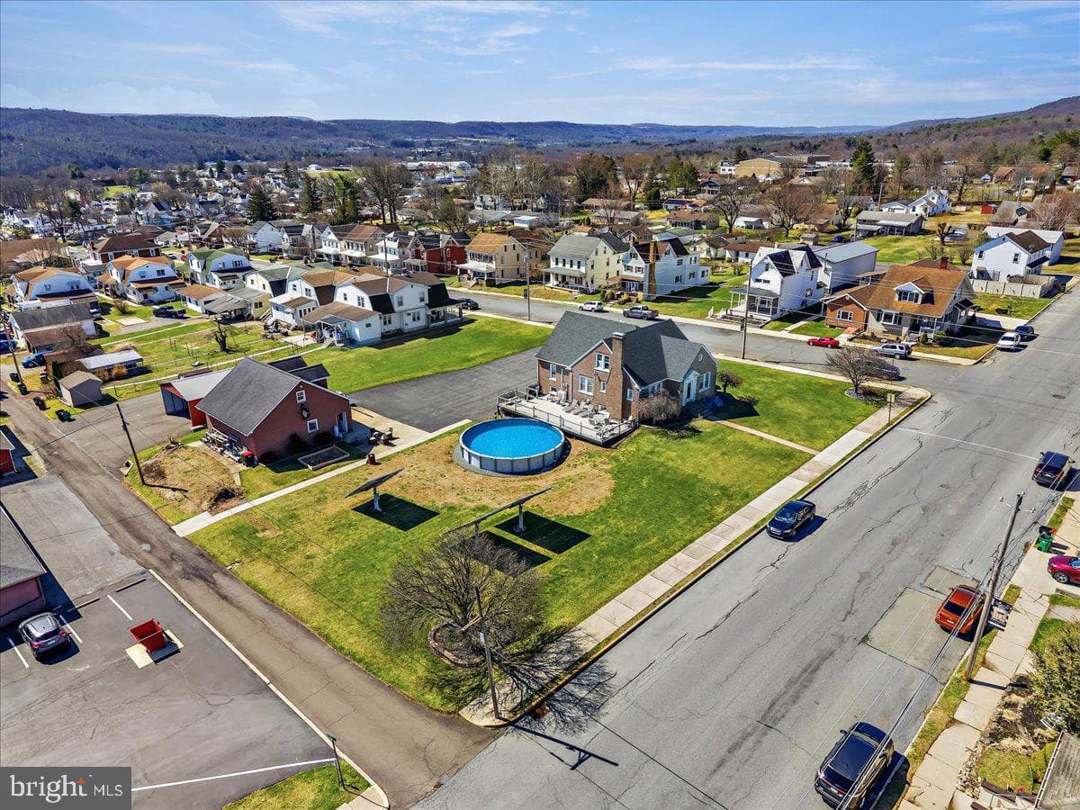 635 Coal Street photo 14