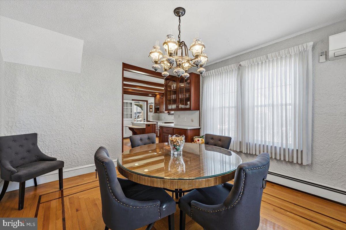 635 Coal Street photo 32