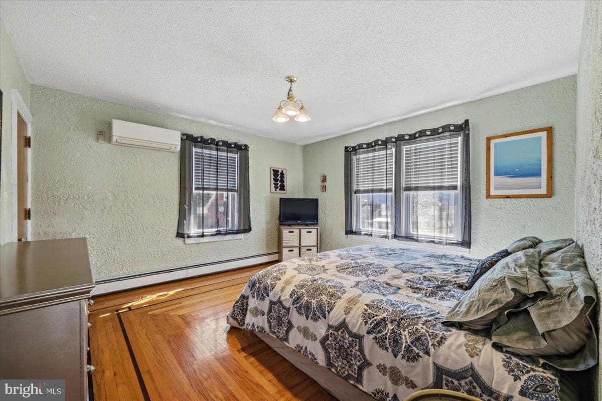 635 Coal Street photo 41