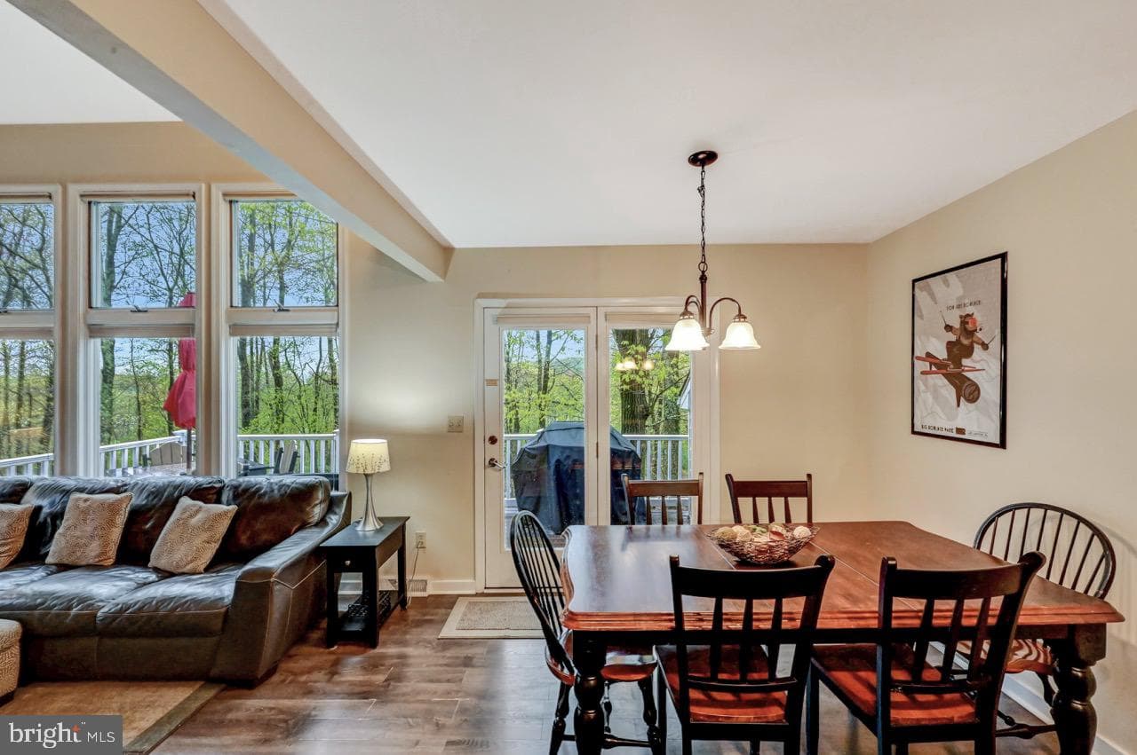 52 Laurelwoods Drive photo 19