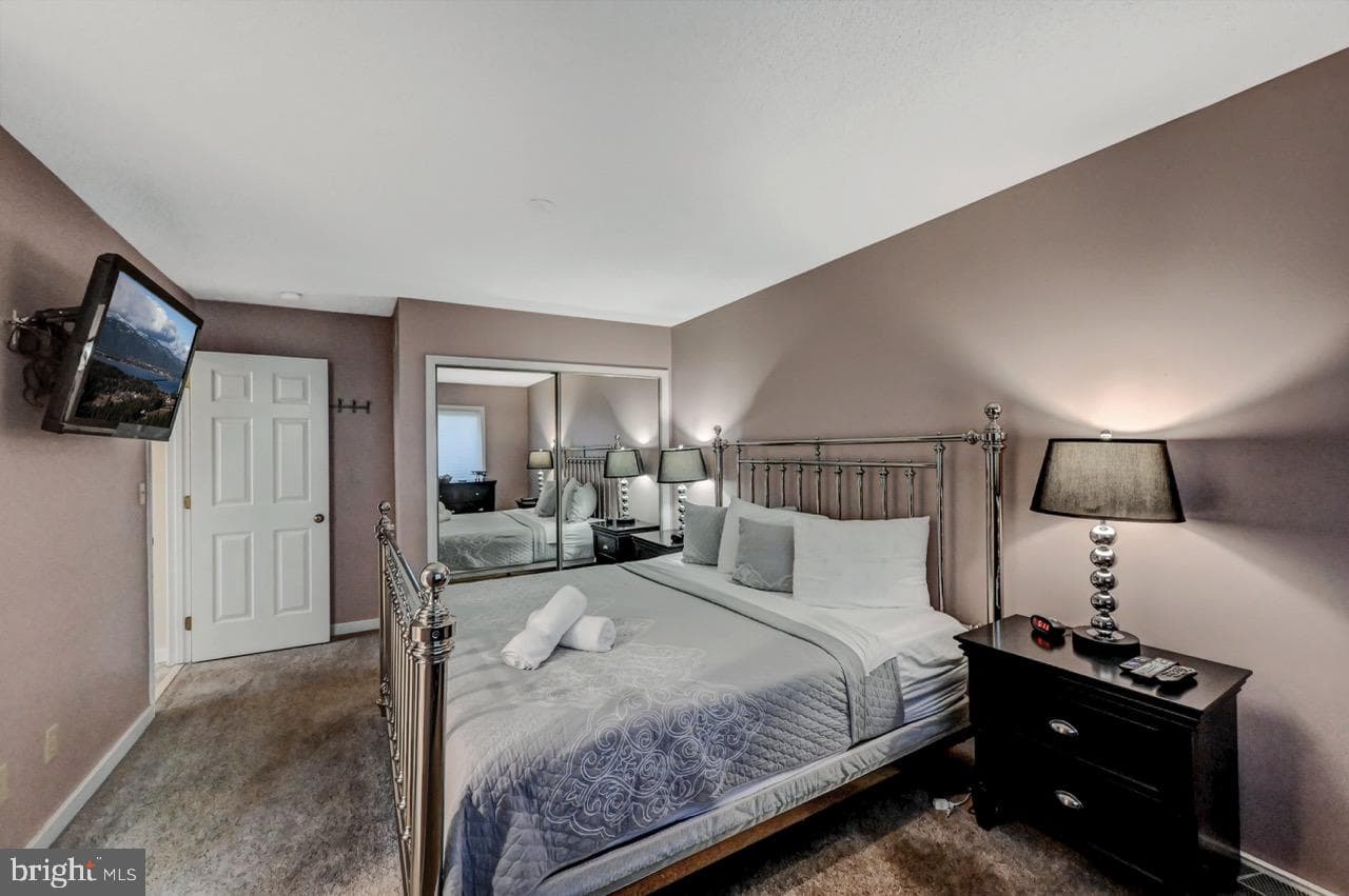 52 Laurelwoods Drive photo 23