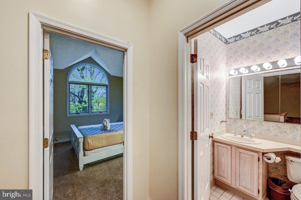52 Laurelwoods Drive photo 43
