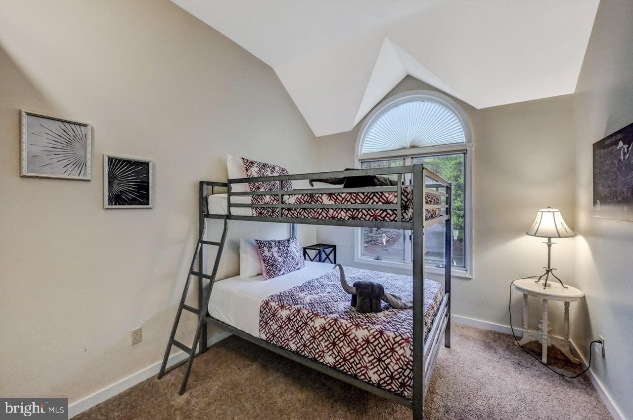 52 Laurelwoods Drive photo 44