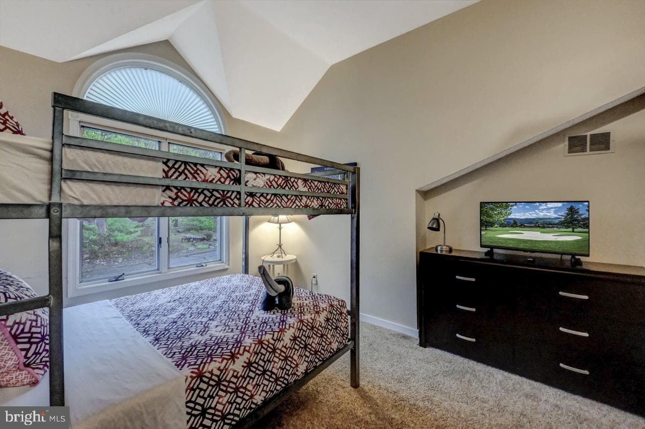 52 Laurelwoods Drive photo 45