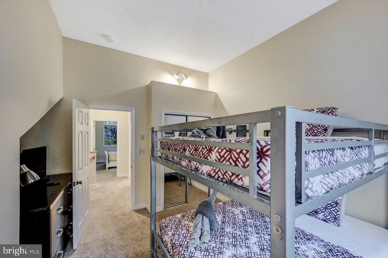 52 Laurelwoods Drive photo 46
