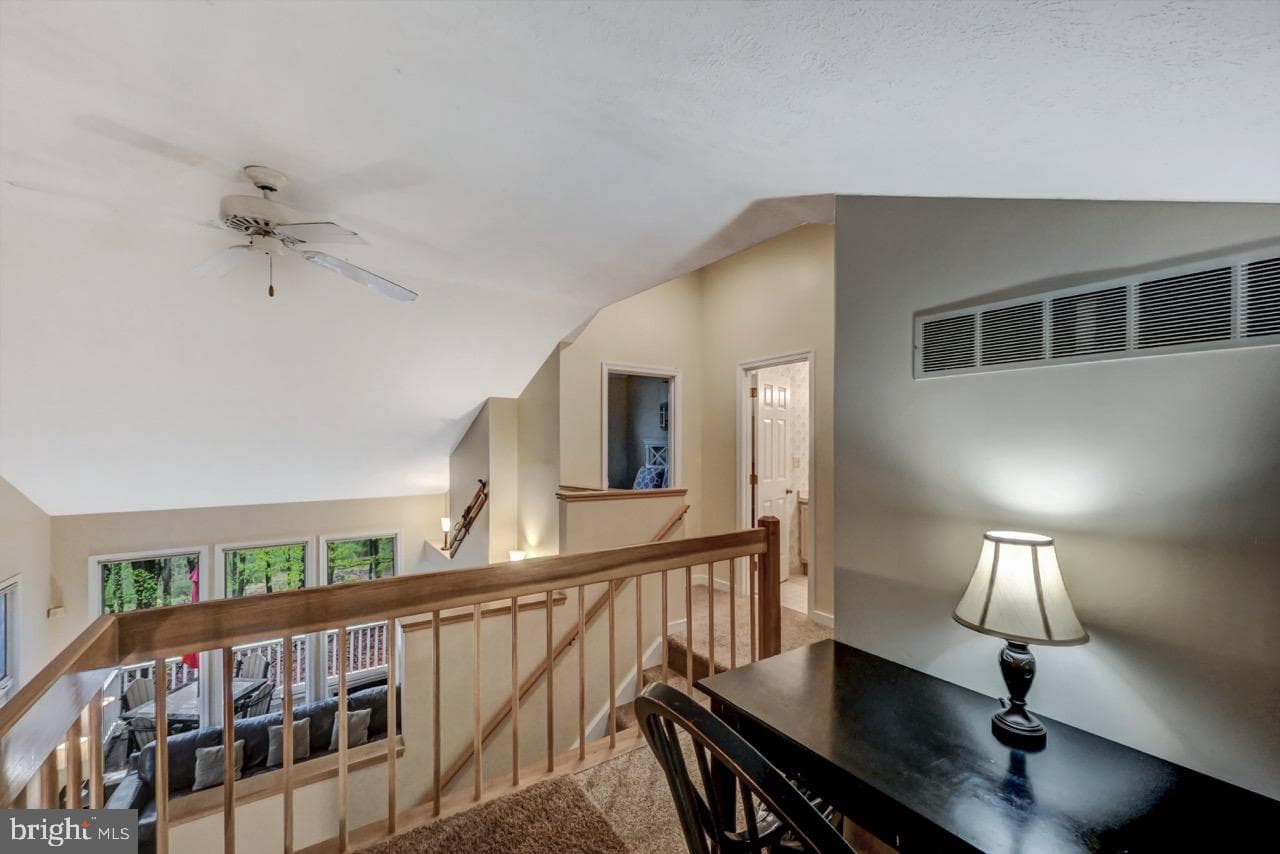 52 Laurelwoods Drive photo 48