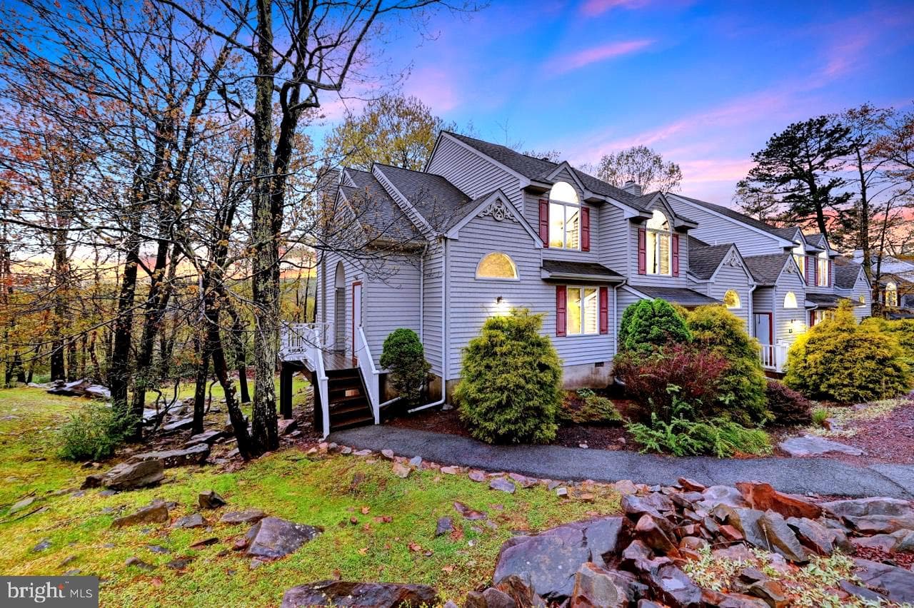 52 Laurelwoods Drive photo 58