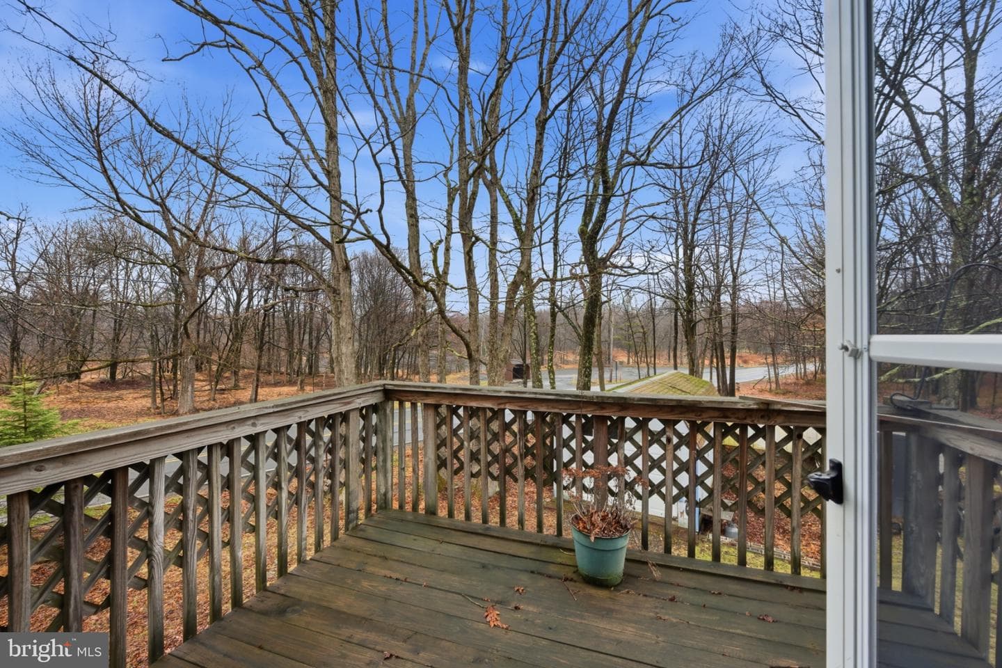 304 McKuen Way photo 36