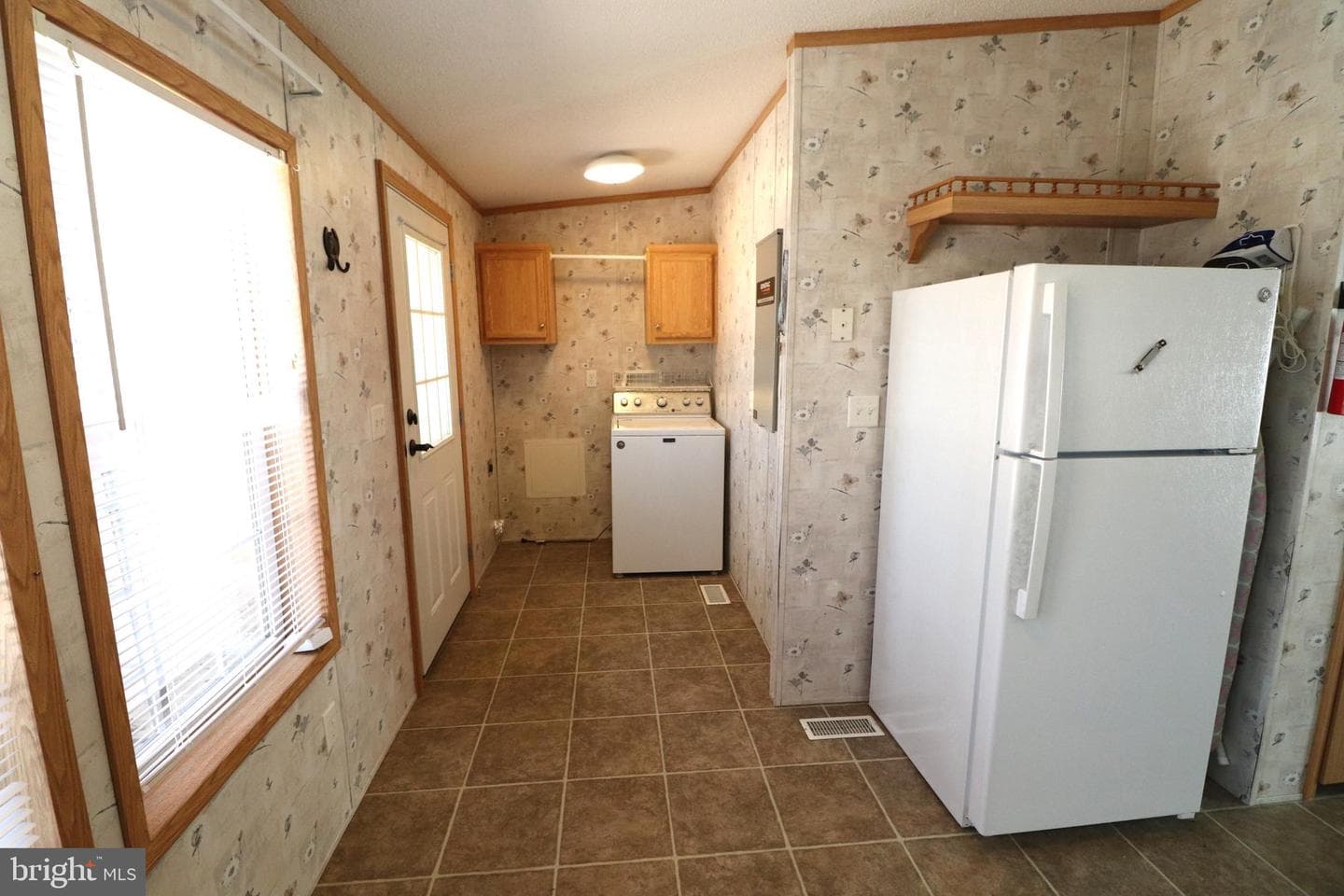 124 Ashley Lane photo 13