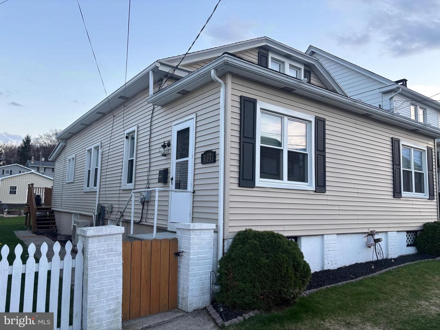 137 E Walter Street