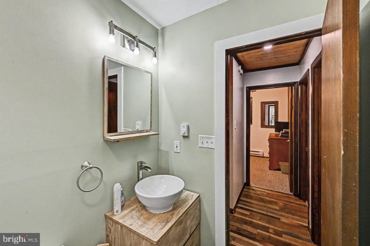 56 Dryden Drive photo 31