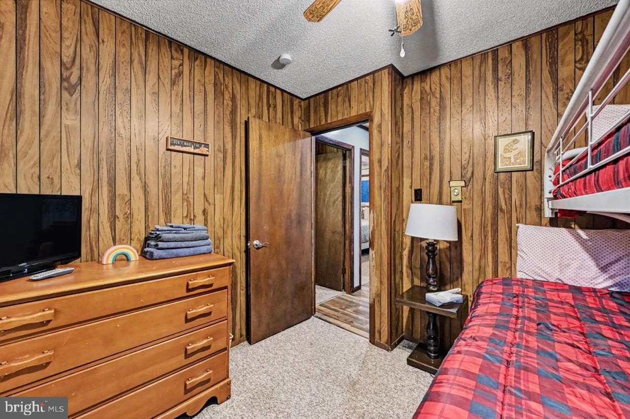 56 Dryden Drive photo 37