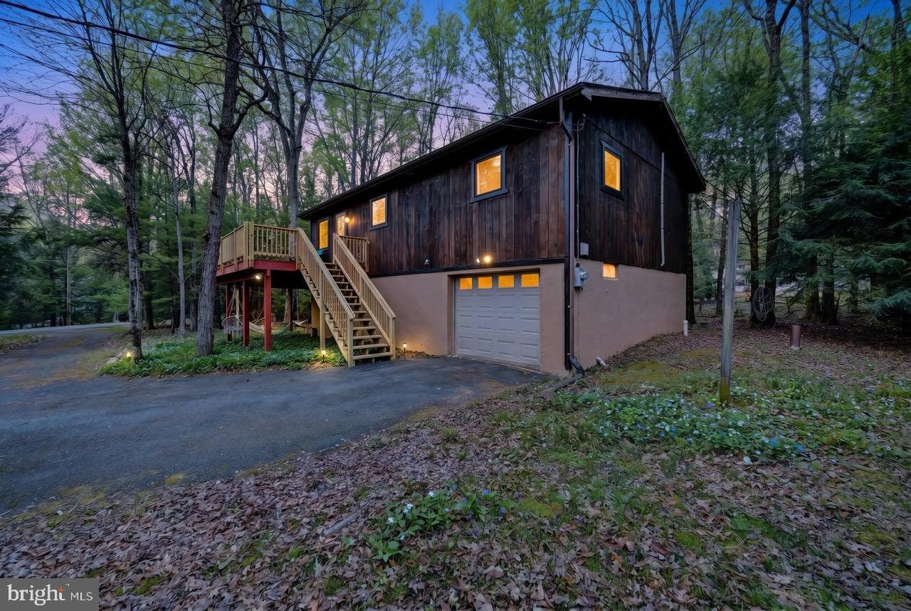 56 Dryden Drive photo 65