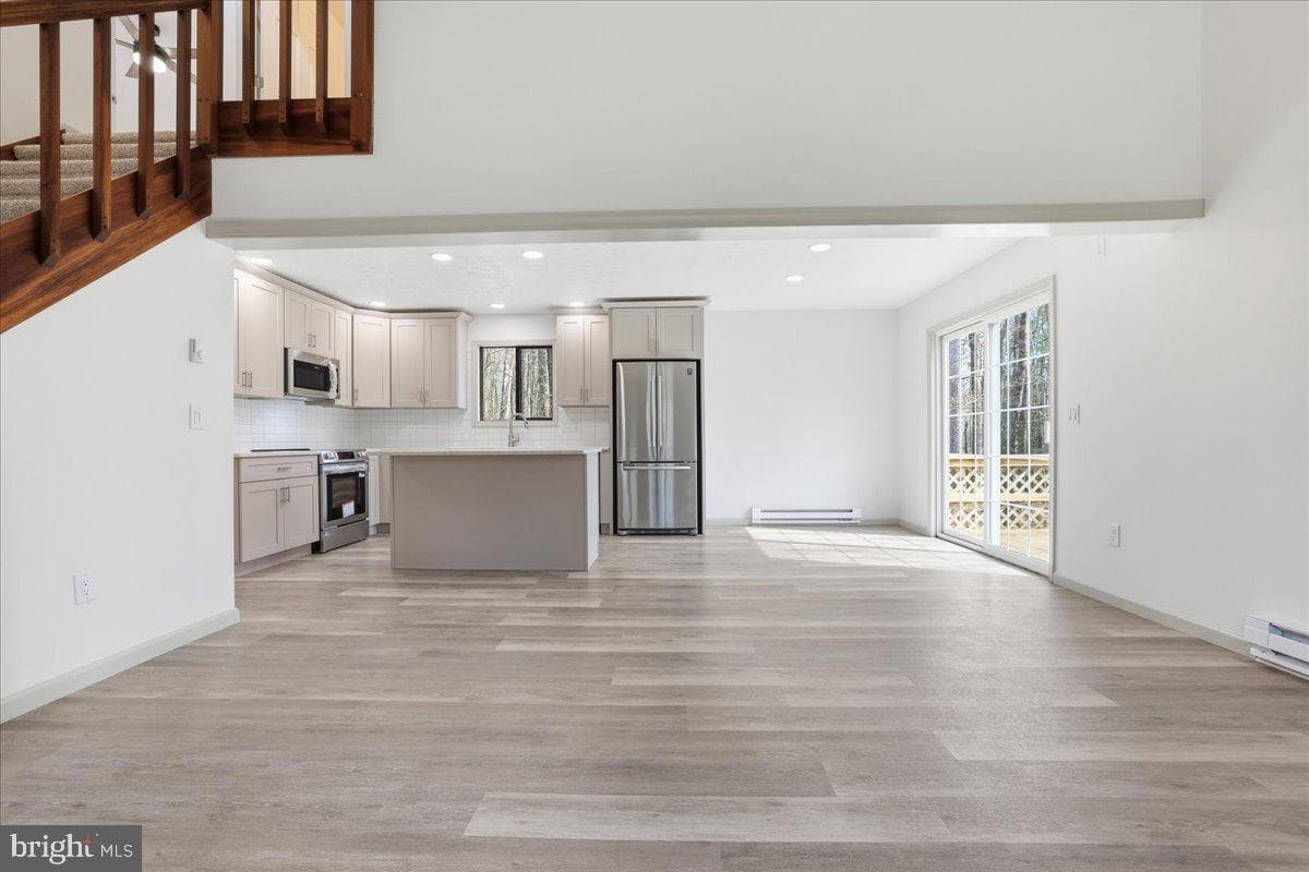 186 Timberlane Drive photo 13