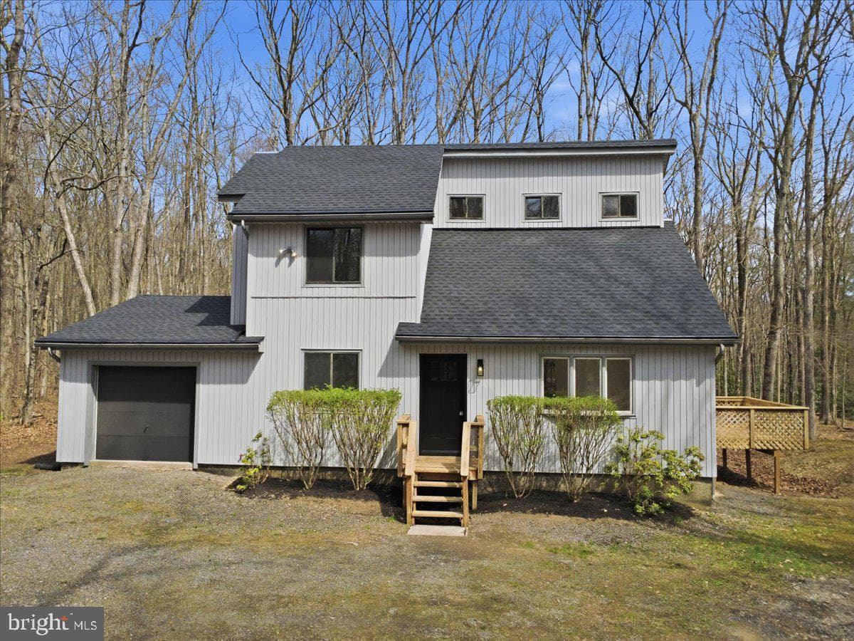 186 Timberlane Drive photo 3