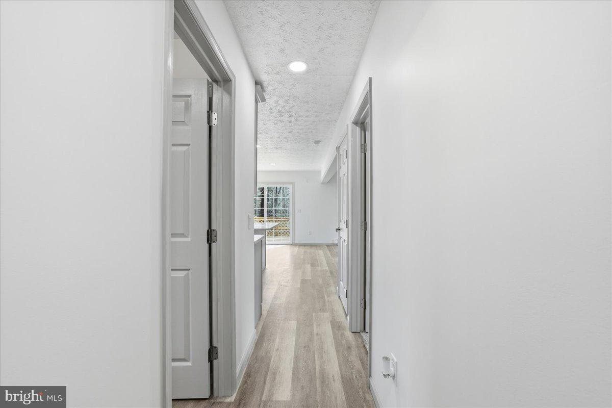 186 Timberlane Drive photo 36