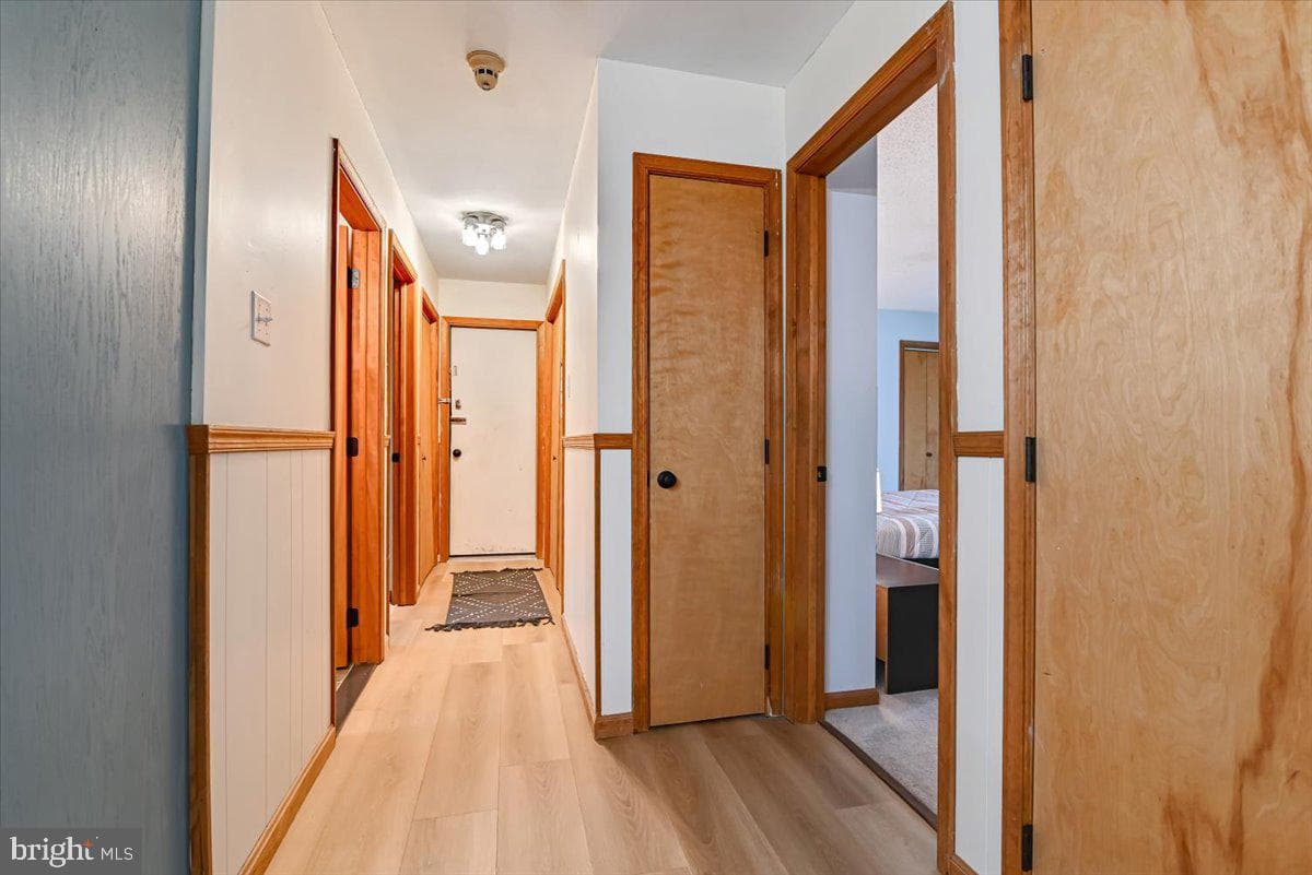 286 Mckuen Way photo 25