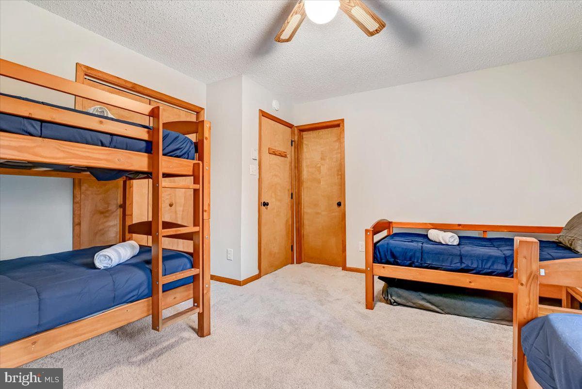 286 Mckuen Way photo 39