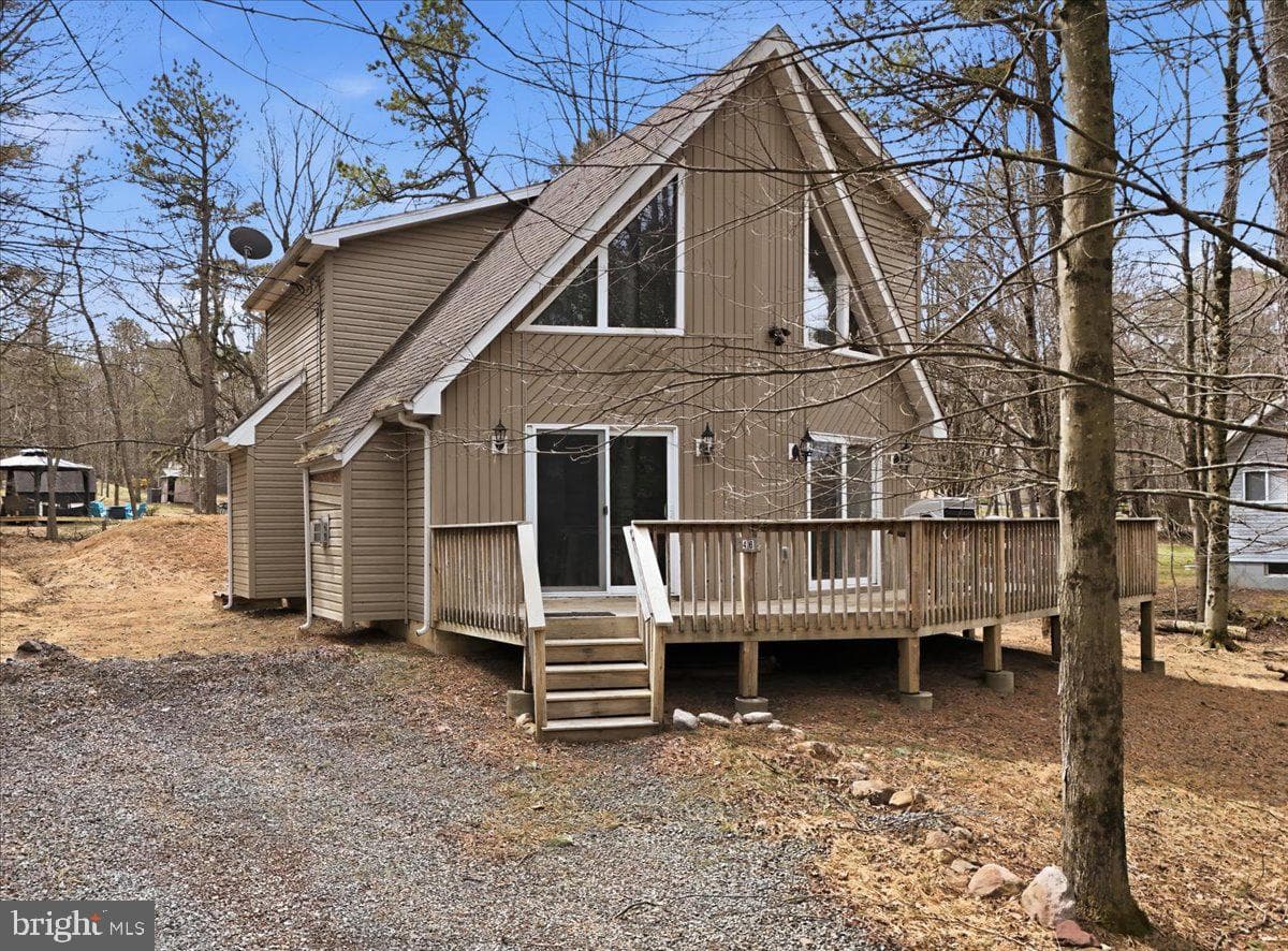 48 Hunt Trail photo 4