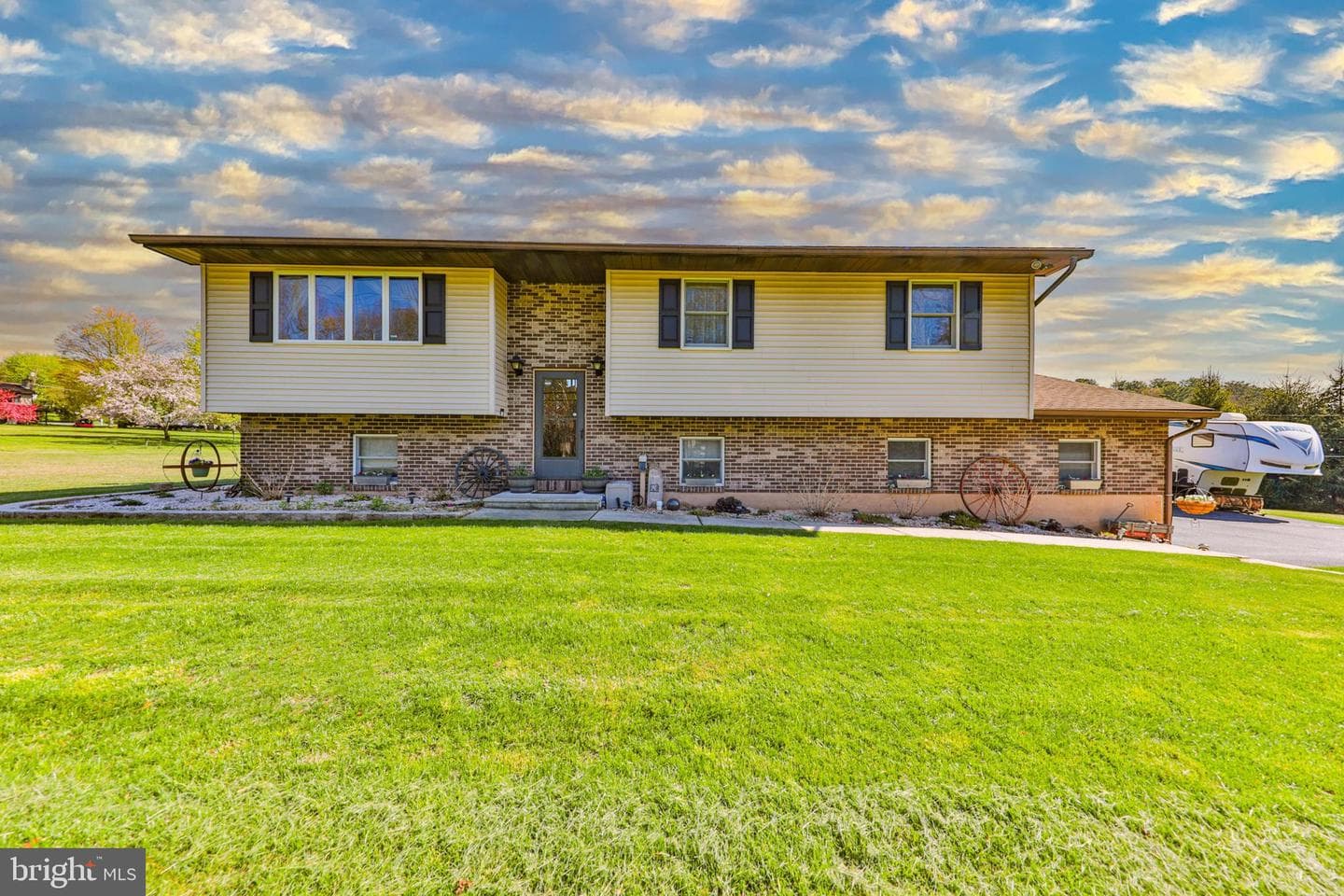 1040 W Stagecoach Road photo 3