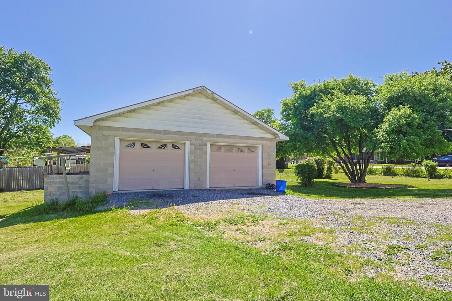 1131 E Lizard Creek Road photo 5