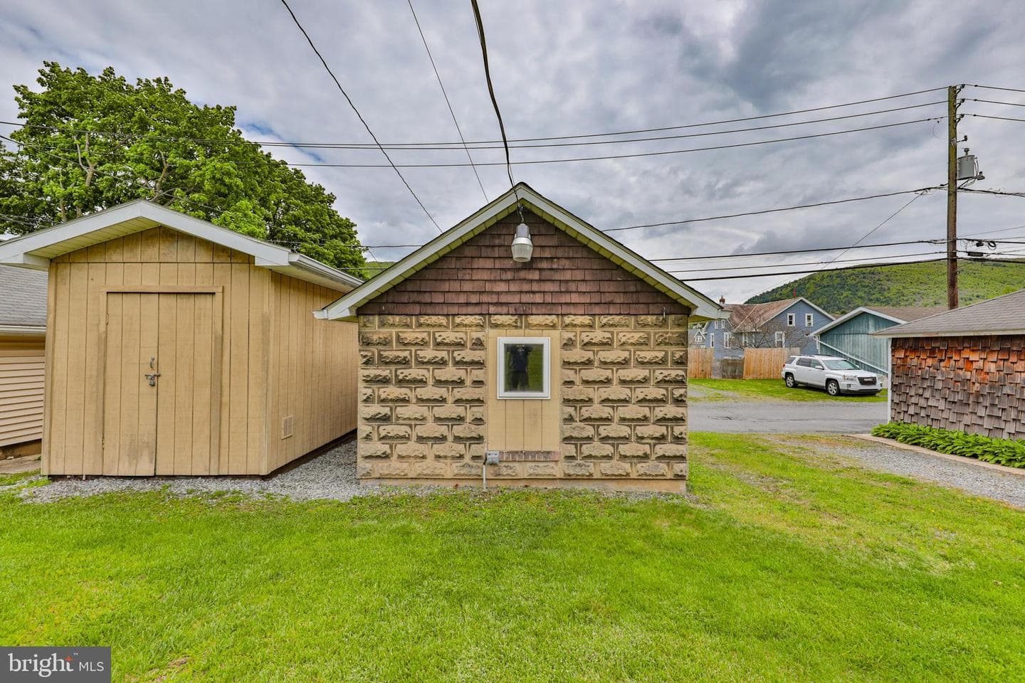 232 Columbia Avenue photo 52
