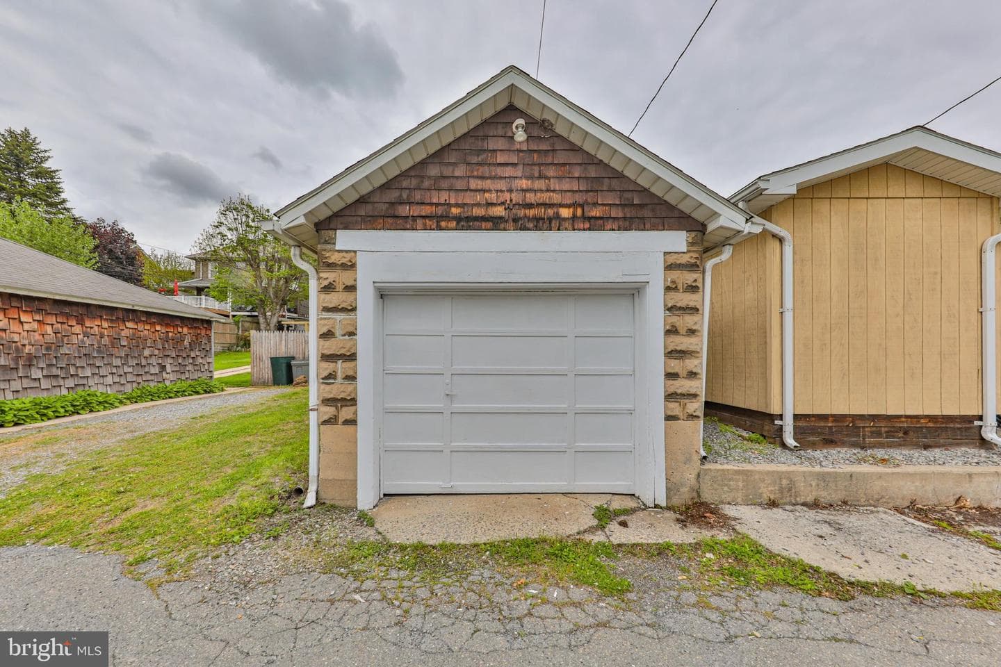 232 Columbia Avenue photo 60